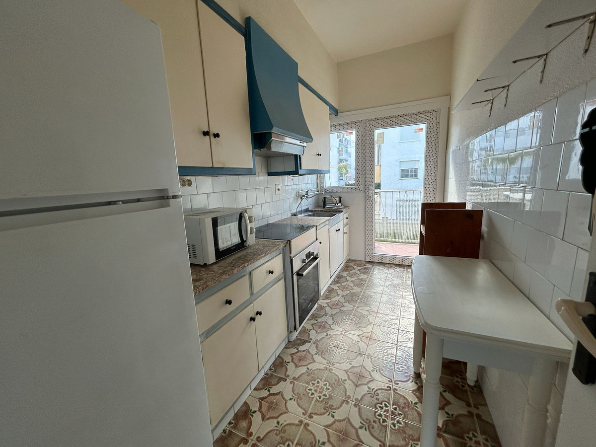 Se vende Apartamento Planta Media de 3 dormitorios en Costa Blanca, Alicante, España