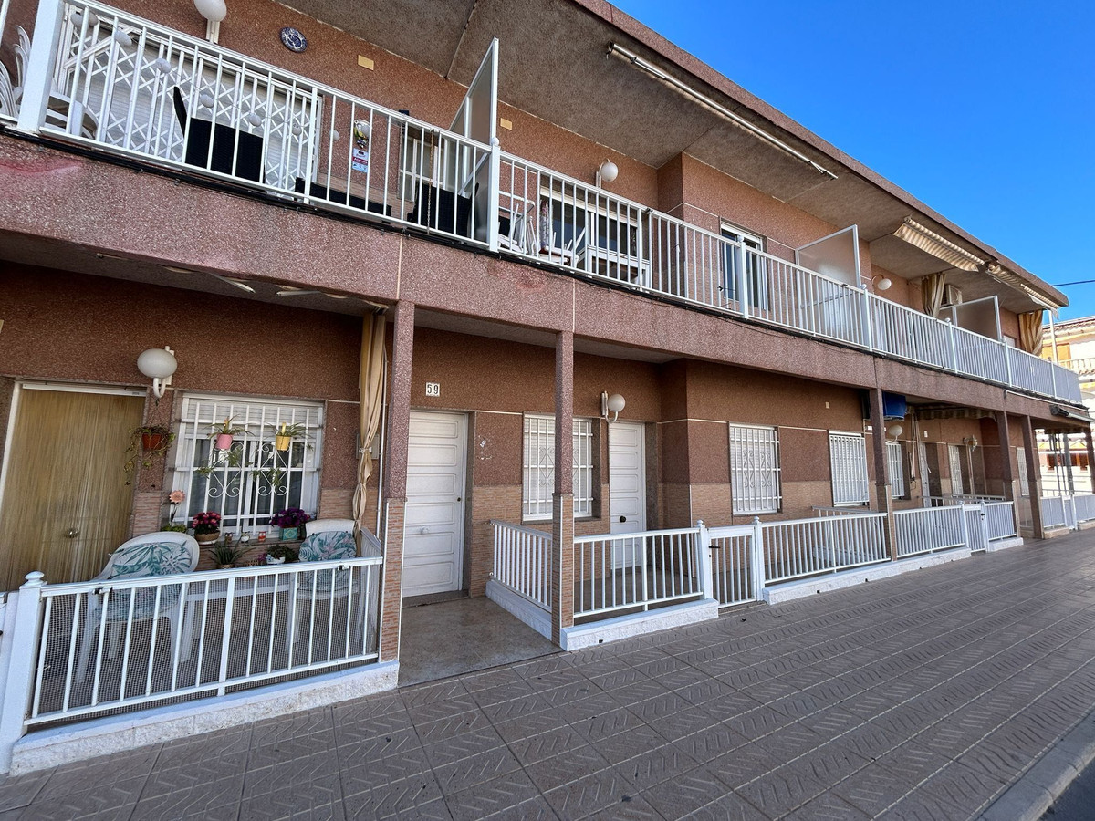 Se vende Apartamento Planta Media de 3 dormitorios en Costa Blanca, Alicante, España