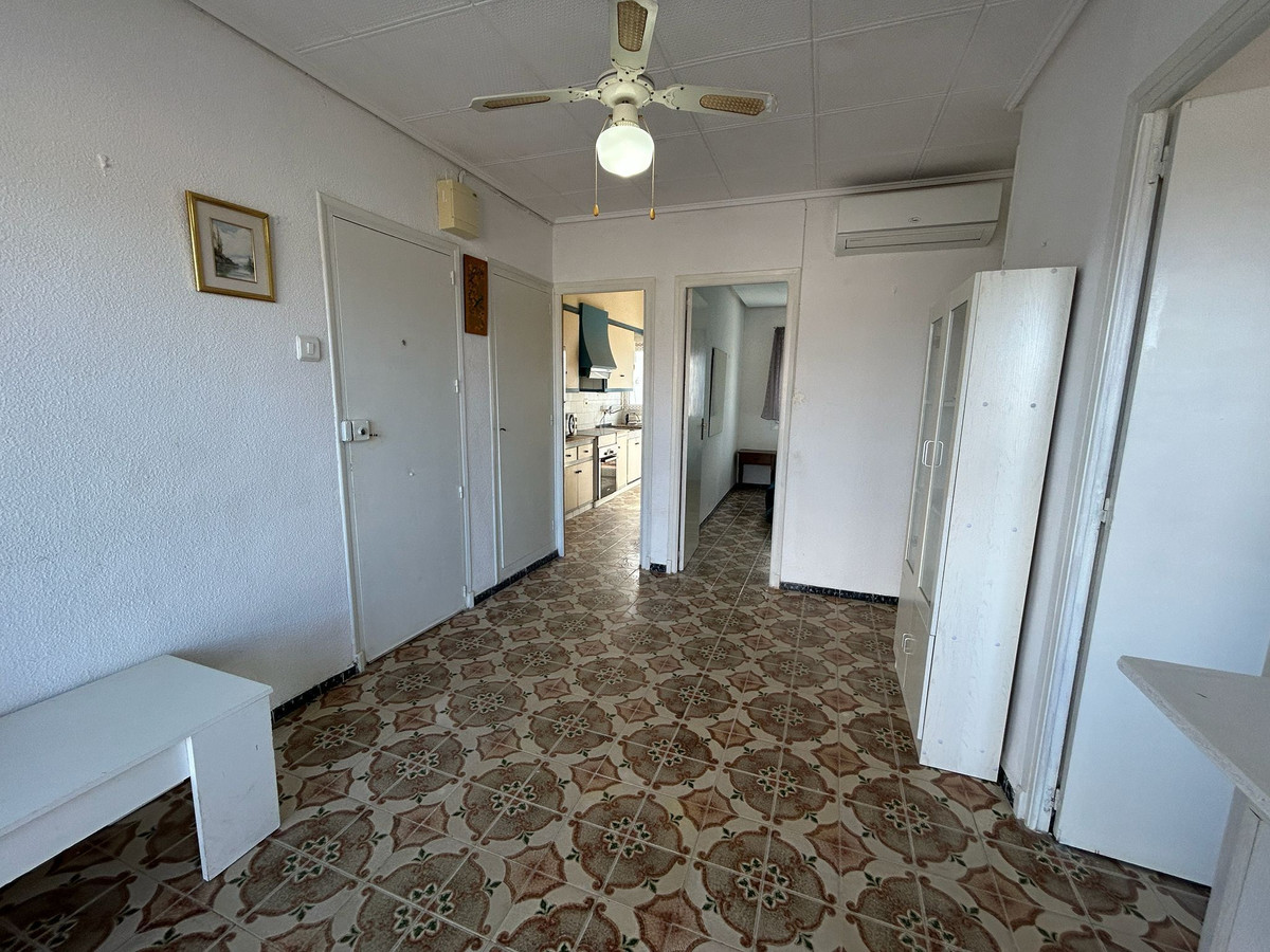 Se vende Apartamento Planta Media de 3 dormitorios en Costa Blanca, Alicante, España