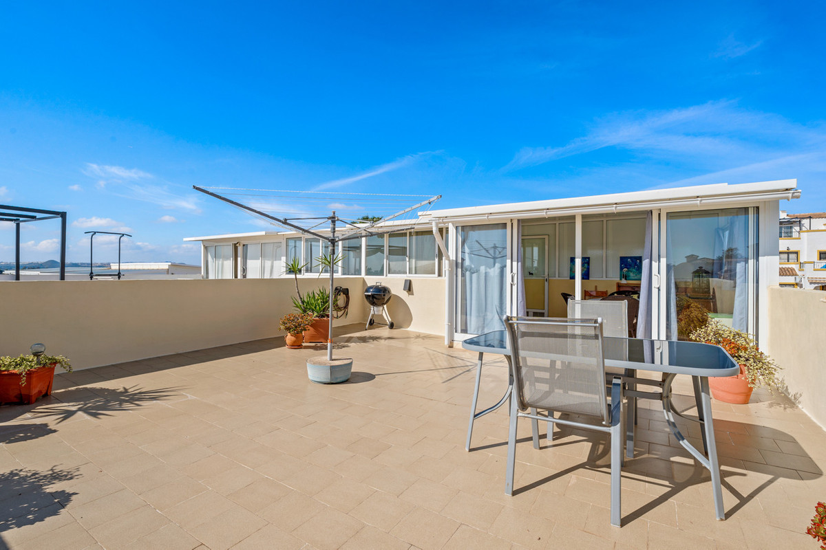 3 Bed Townhouse for sale in La Marina Costa Blanca, Alicante, Spain