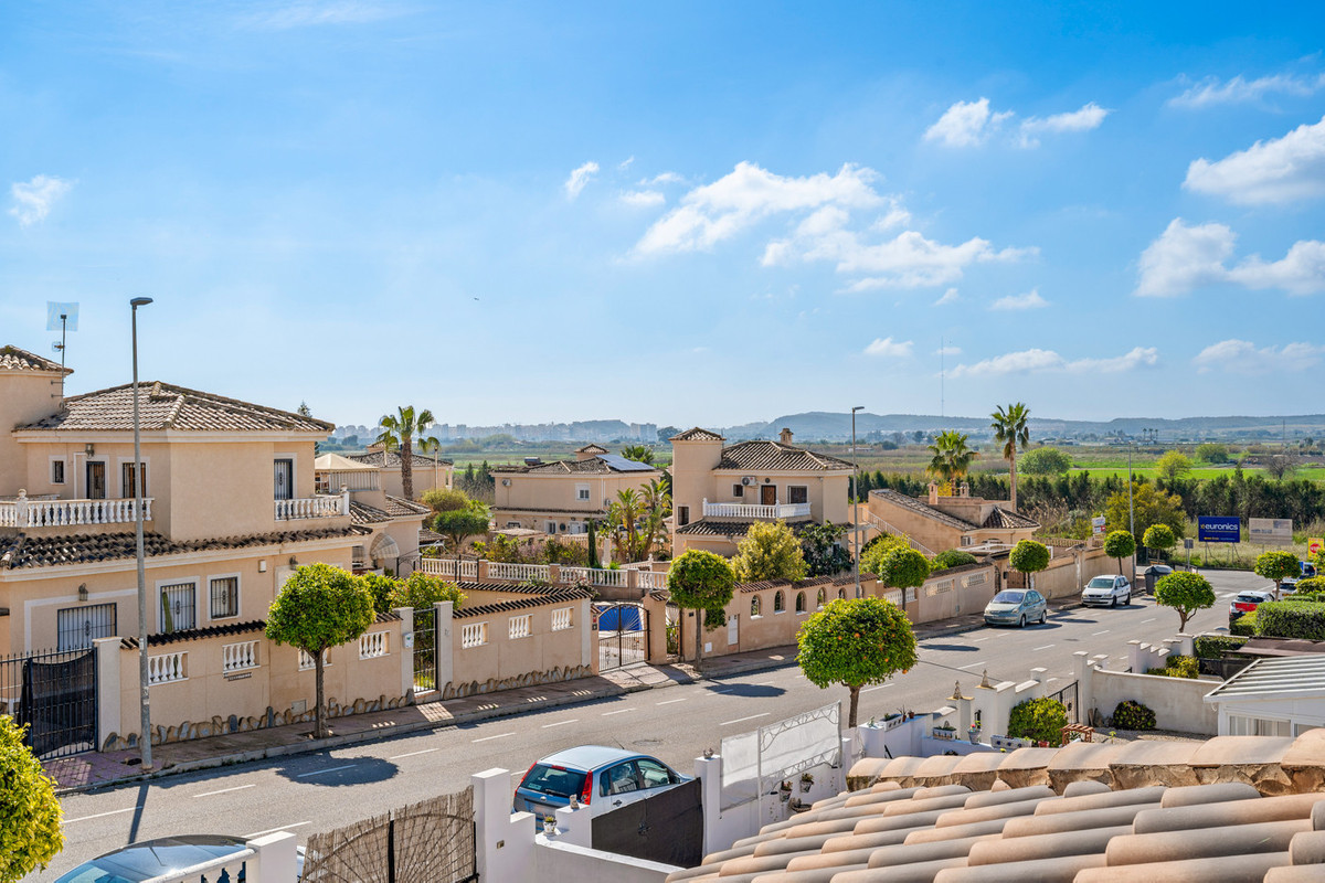 3 Bed Townhouse for sale in La Marina Costa Blanca, Alicante, Spain