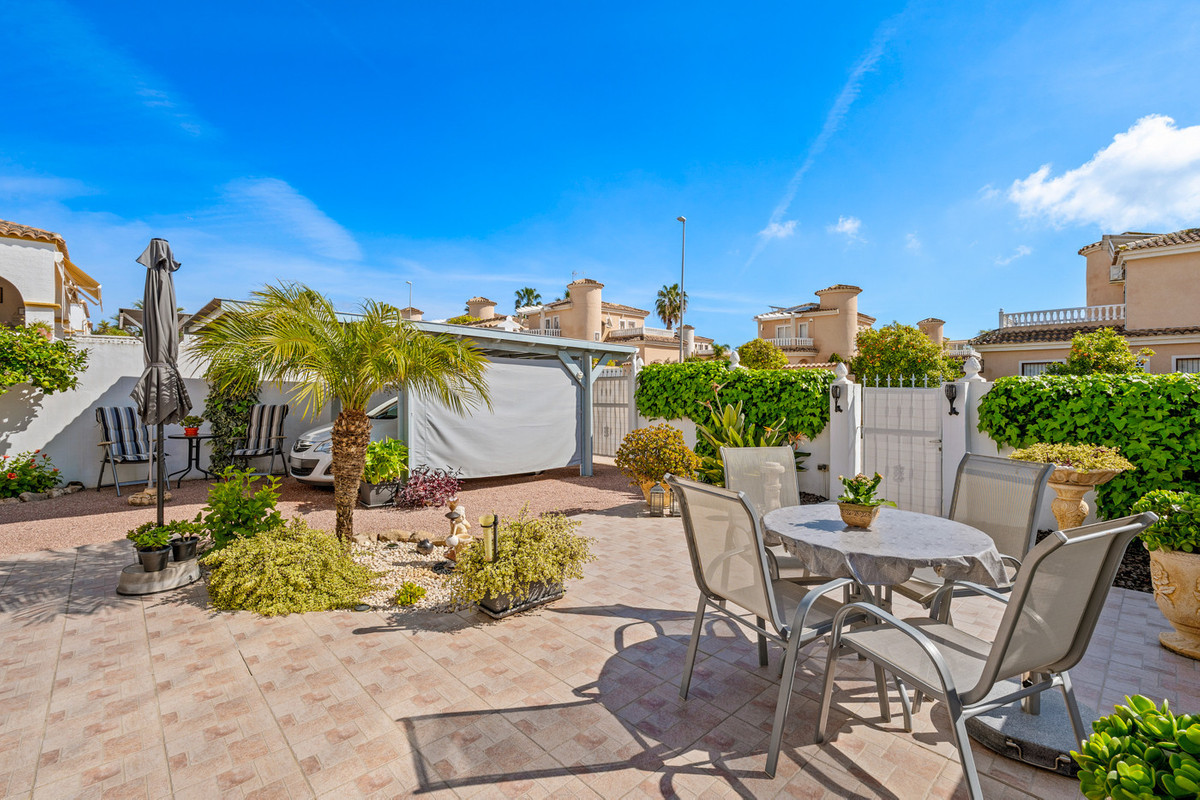 3 Bed Townhouse for sale in La Marina Costa Blanca, Alicante, Spain