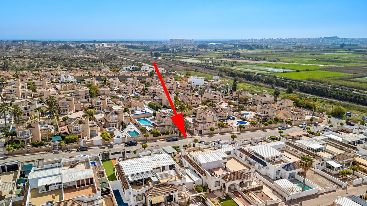 3 Bed Townhouse for sale in La Marina Costa Blanca, Alicante, Spain