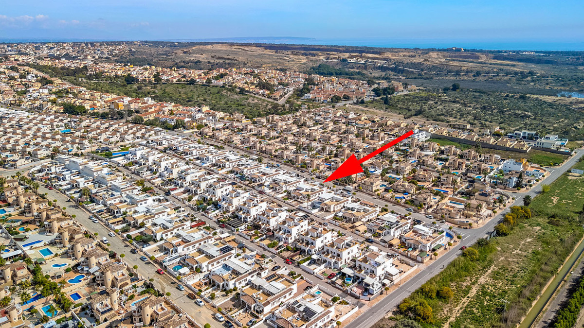 3 Bed Townhouse for sale in La Marina Costa Blanca, Alicante, Spain