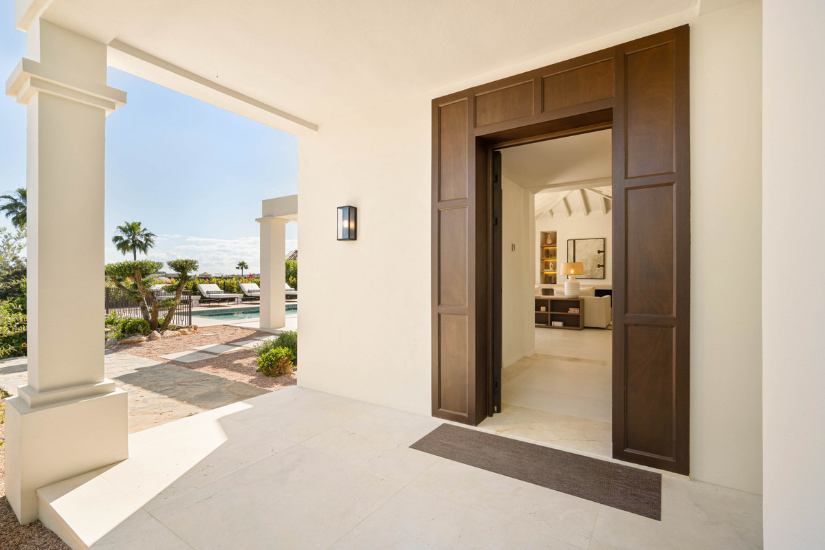 Se vende Villa - Chalet de 4 dormitorios en Costa Del Sol, Málaga, España