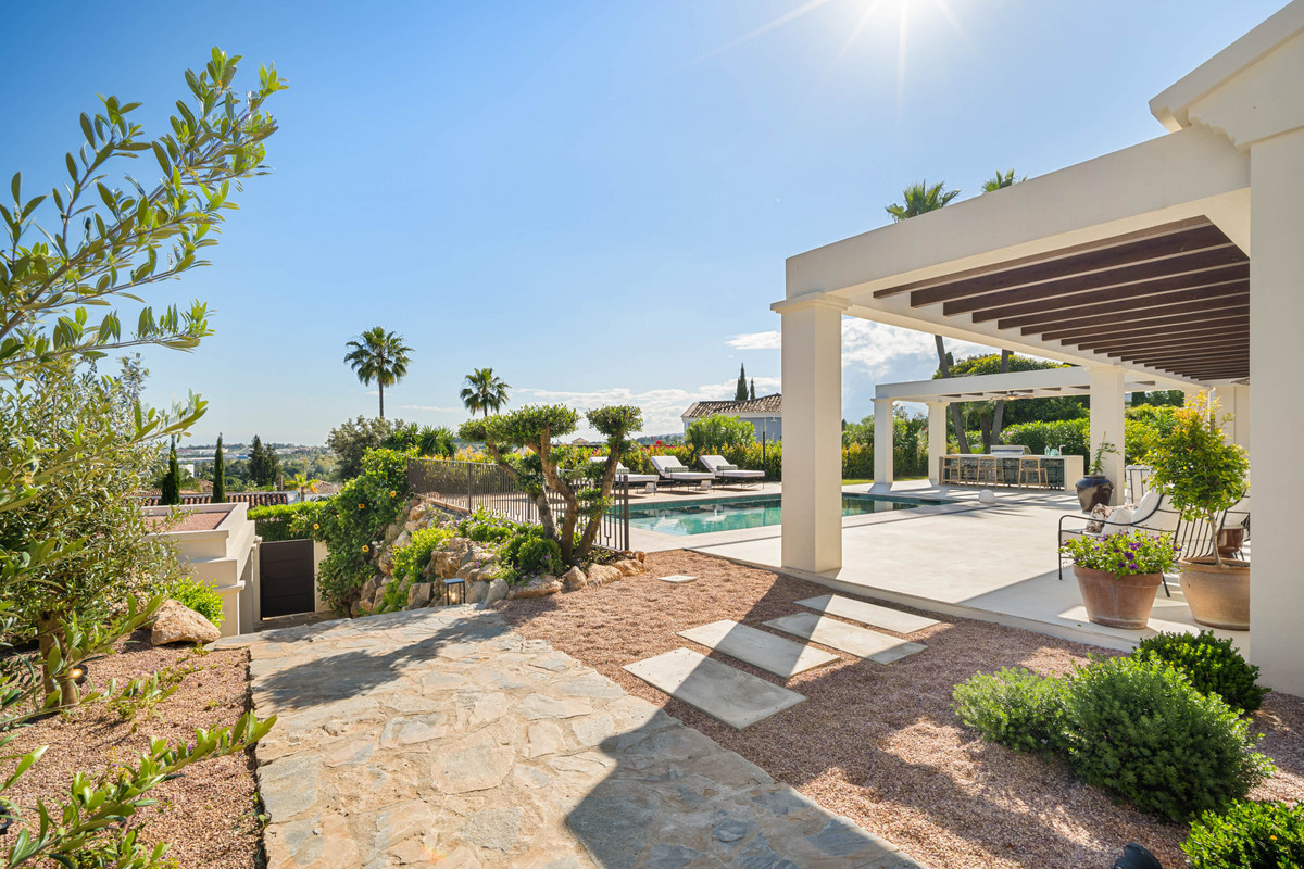 Se vende Villa - Chalet de 4 dormitorios en Costa Del Sol, Málaga, España