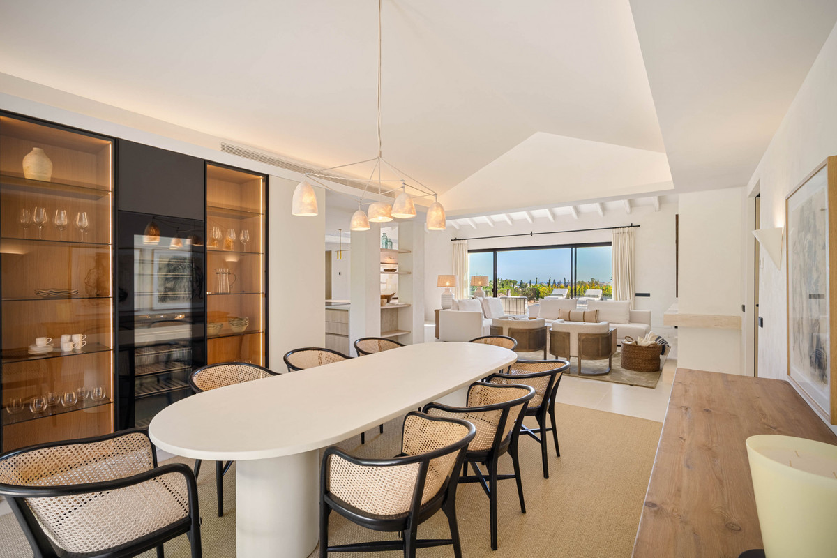 Se vende Villa - Chalet de 4 dormitorios en Costa Del Sol, Málaga, España