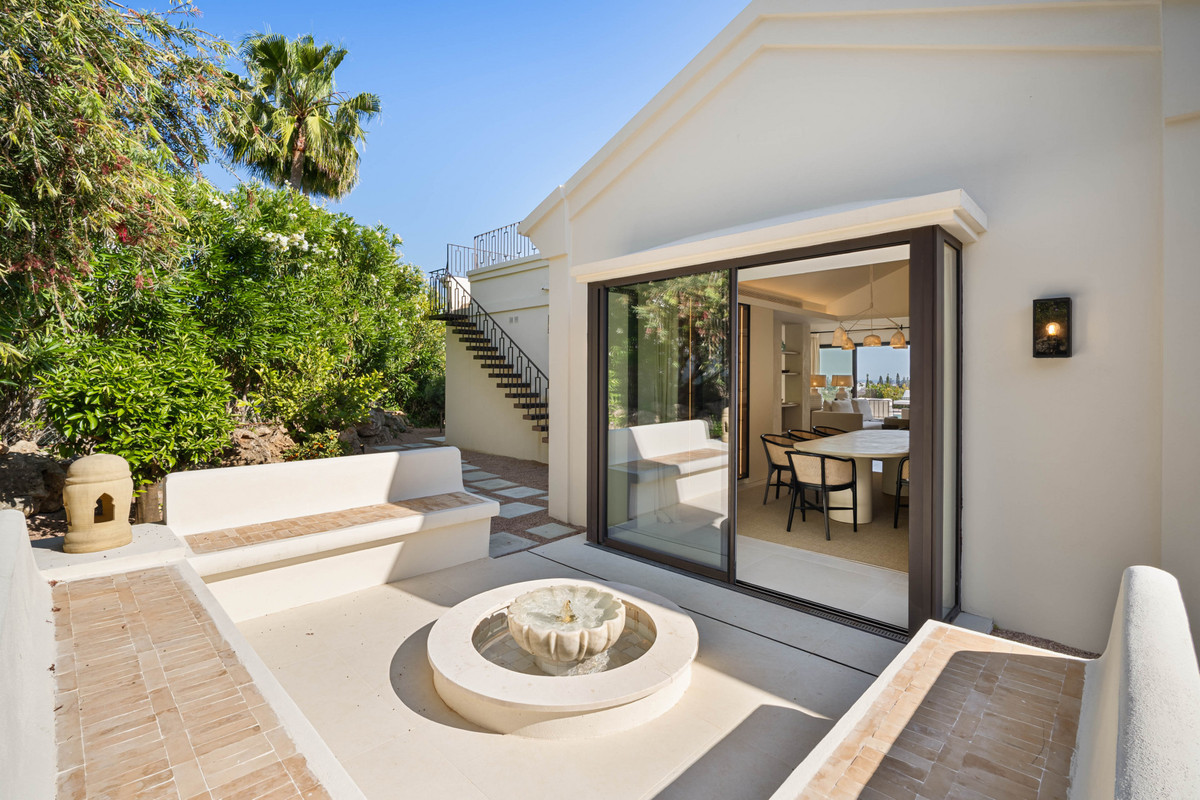 Se vende Villa - Chalet de 4 dormitorios en Costa Del Sol, Málaga, España