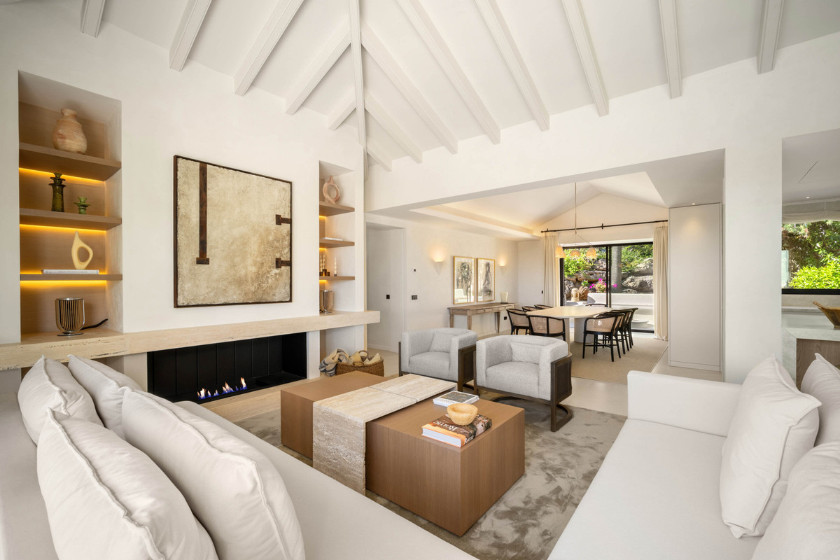 Se vende Villa - Chalet de 4 dormitorios en Costa Del Sol, Málaga, España
