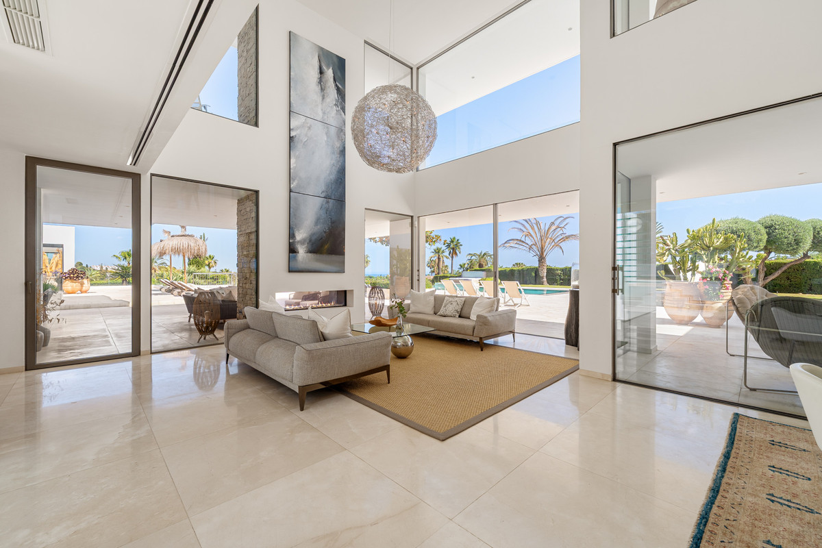 Se vende Villa - Chalet de 7 dormitorios en Costa Del Sol, Málaga, España