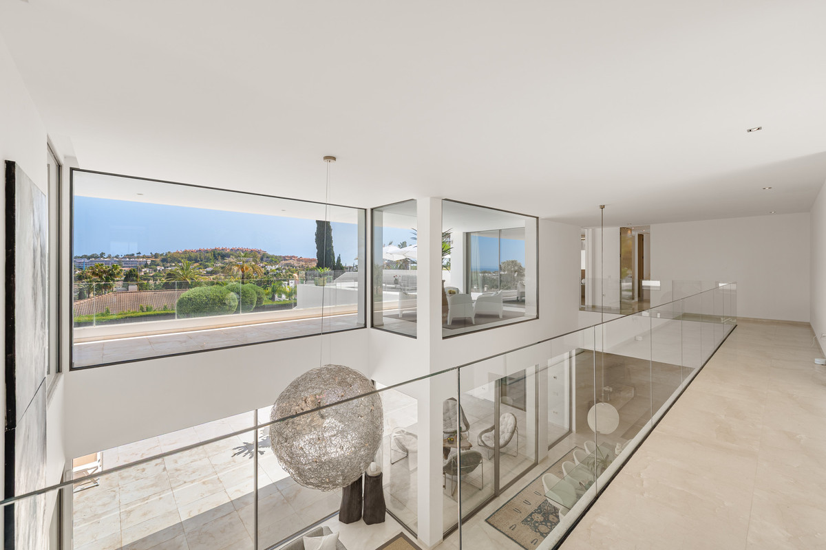 Se vende Villa - Chalet de 7 dormitorios en Costa Del Sol, Málaga, España