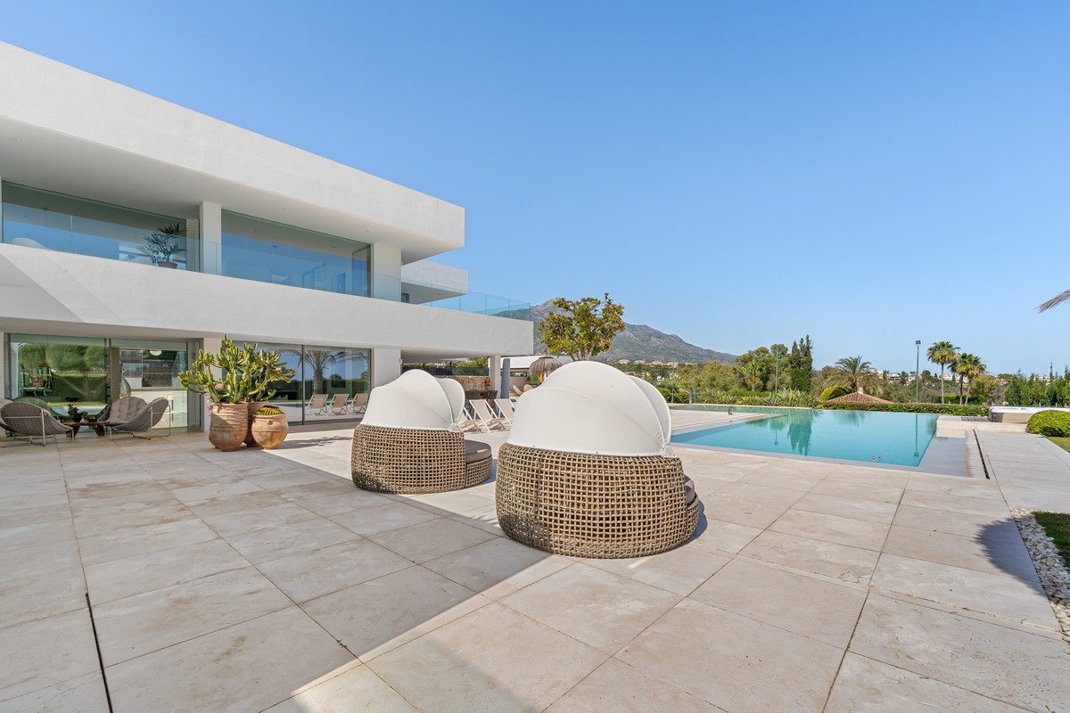 Se vende Villa - Chalet de 7 dormitorios en Costa Del Sol, Málaga, España
