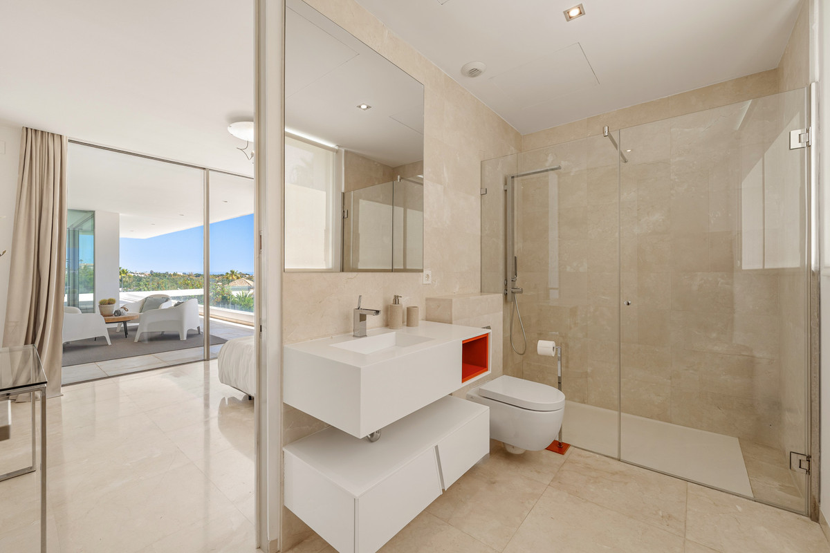 Se vende Villa - Chalet de 7 dormitorios en Costa Del Sol, Málaga, España