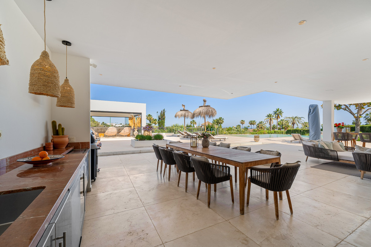 Se vende Villa - Chalet de 7 dormitorios en Costa Del Sol, Málaga, España