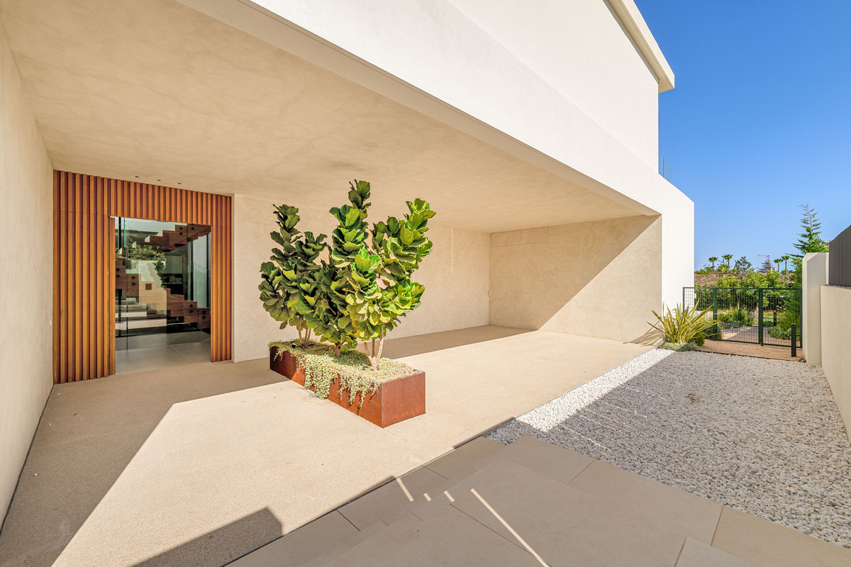 Se vende Villa - Chalet de 6 dormitorios en Costa Del Sol, Málaga, España