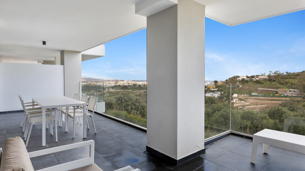 Se vende Apartamento Planta Media de 3 dormitorios en Costa Del Sol, Málaga, España