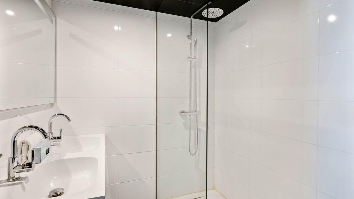 Se vende Apartamento Planta Media de 3 dormitorios en Costa Del Sol, Málaga, España