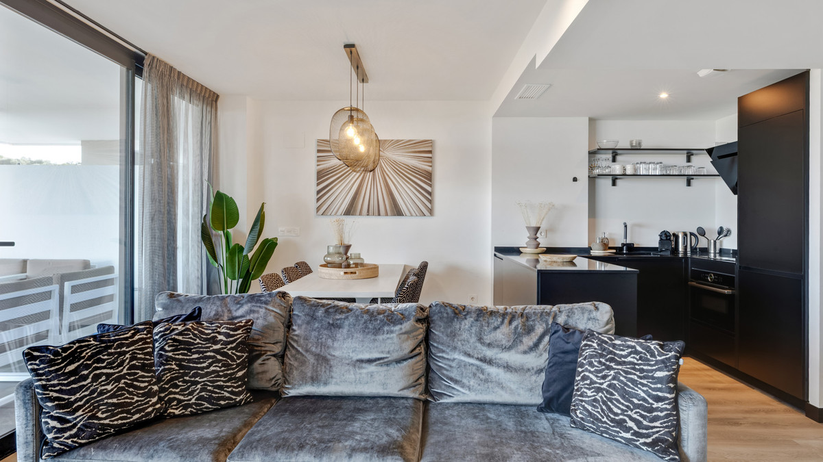 Se vende Apartamento Planta Media de 3 dormitorios en Costa Del Sol, Málaga, España