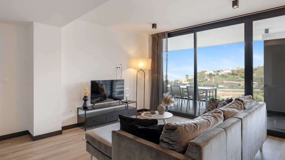 Se vende Apartamento Planta Media de 3 dormitorios en Costa Del Sol, Málaga, España