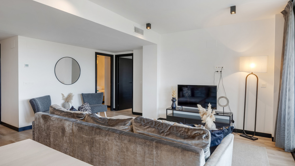 Se vende Apartamento Planta Media de 3 dormitorios en Costa Del Sol, Málaga, España