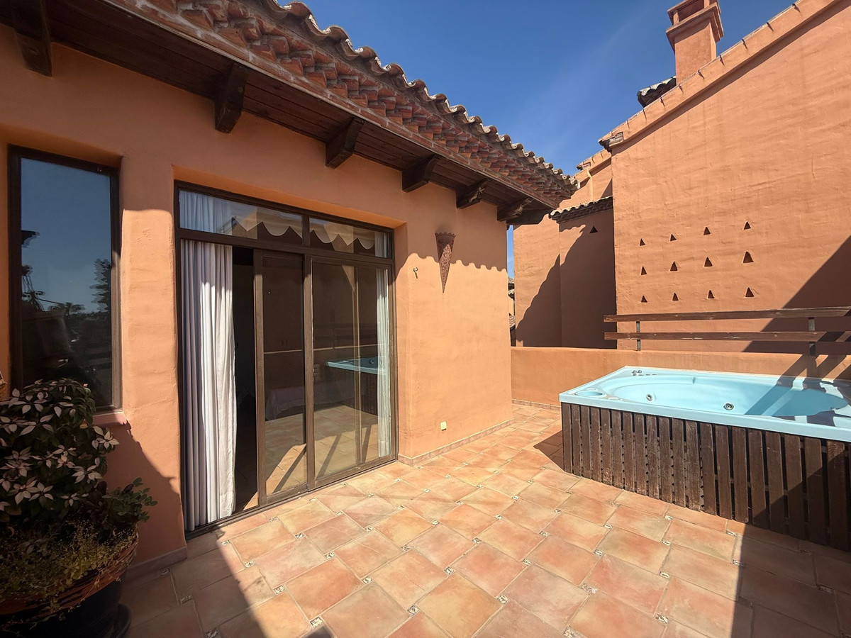 Se vende Dúplex de 3 dormitorios en Costa Del Sol, Málaga, España