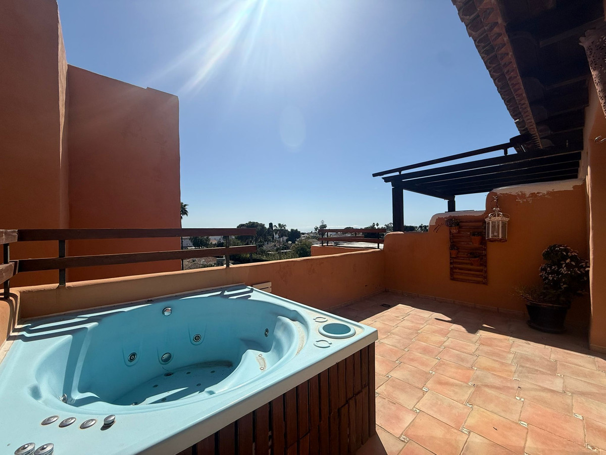 Se vende Dúplex de 3 dormitorios en Costa Del Sol, Málaga, España