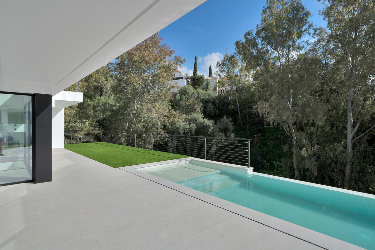 Se vende Villa - Chalet de 4 dormitorios en Costa Del Sol, Málaga, España