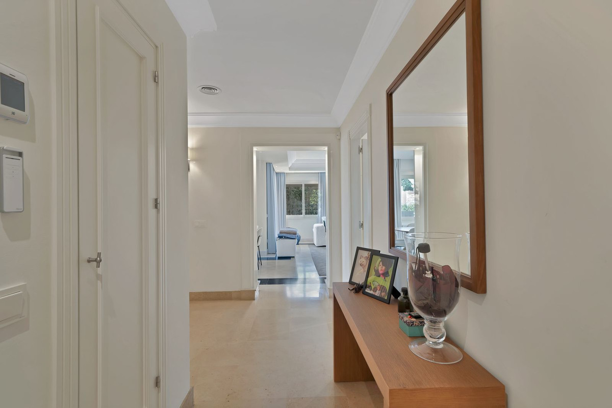 7 Bed Townhouse for sale in Puerto Banús Costa Del Sol, Málaga, Spain
