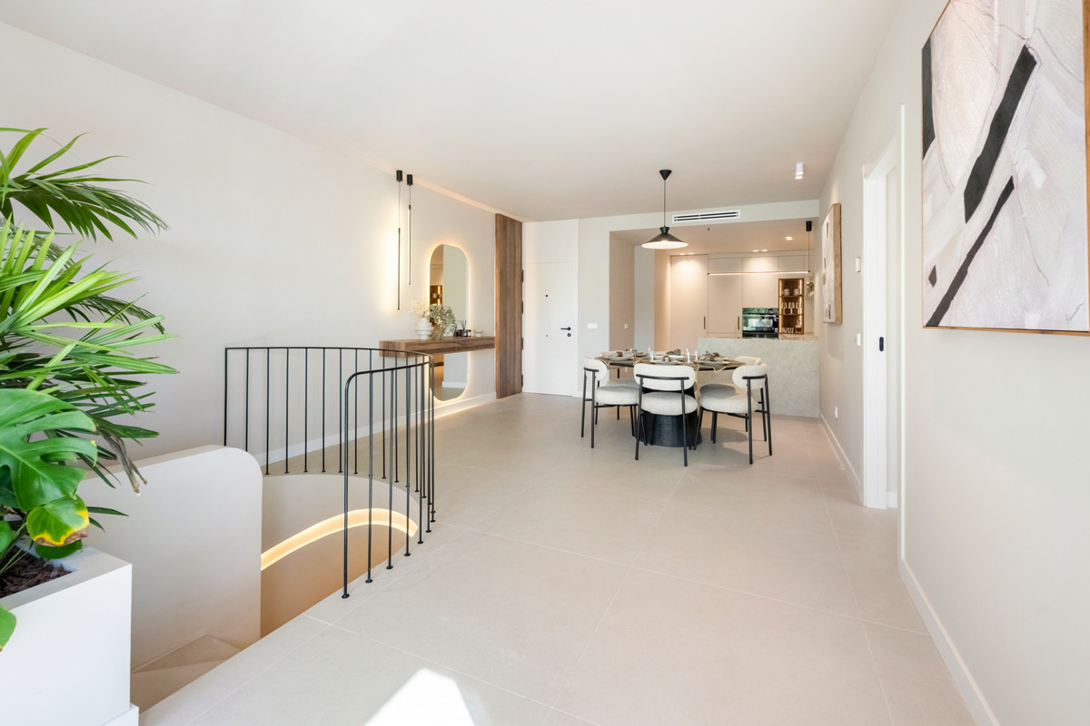 3 Bed Apartment for sale in La Quinta Costa Del Sol, Málaga, Spain