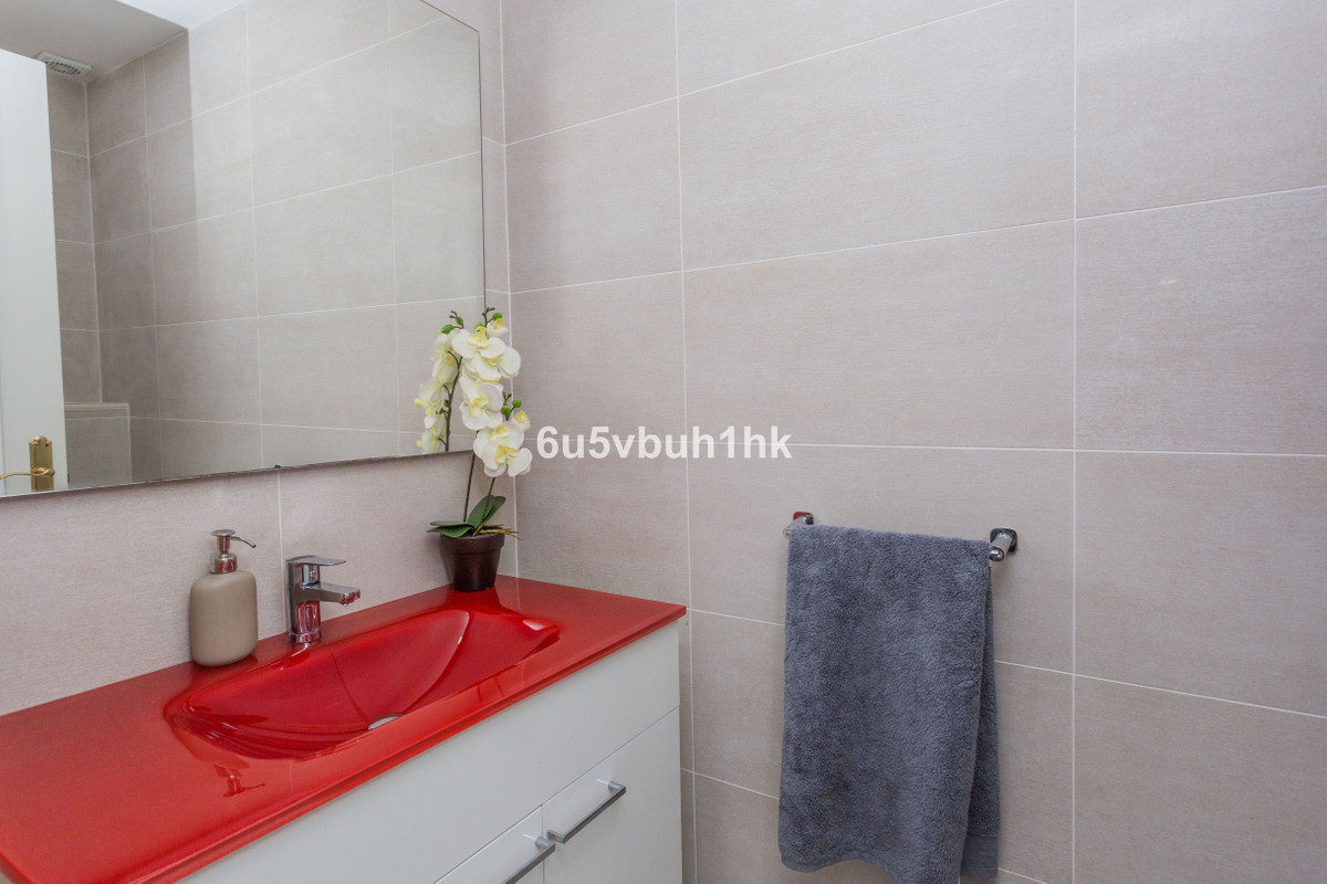 Se vende Adosada de 4 dormitorios en Costa Del Sol, Málaga, España