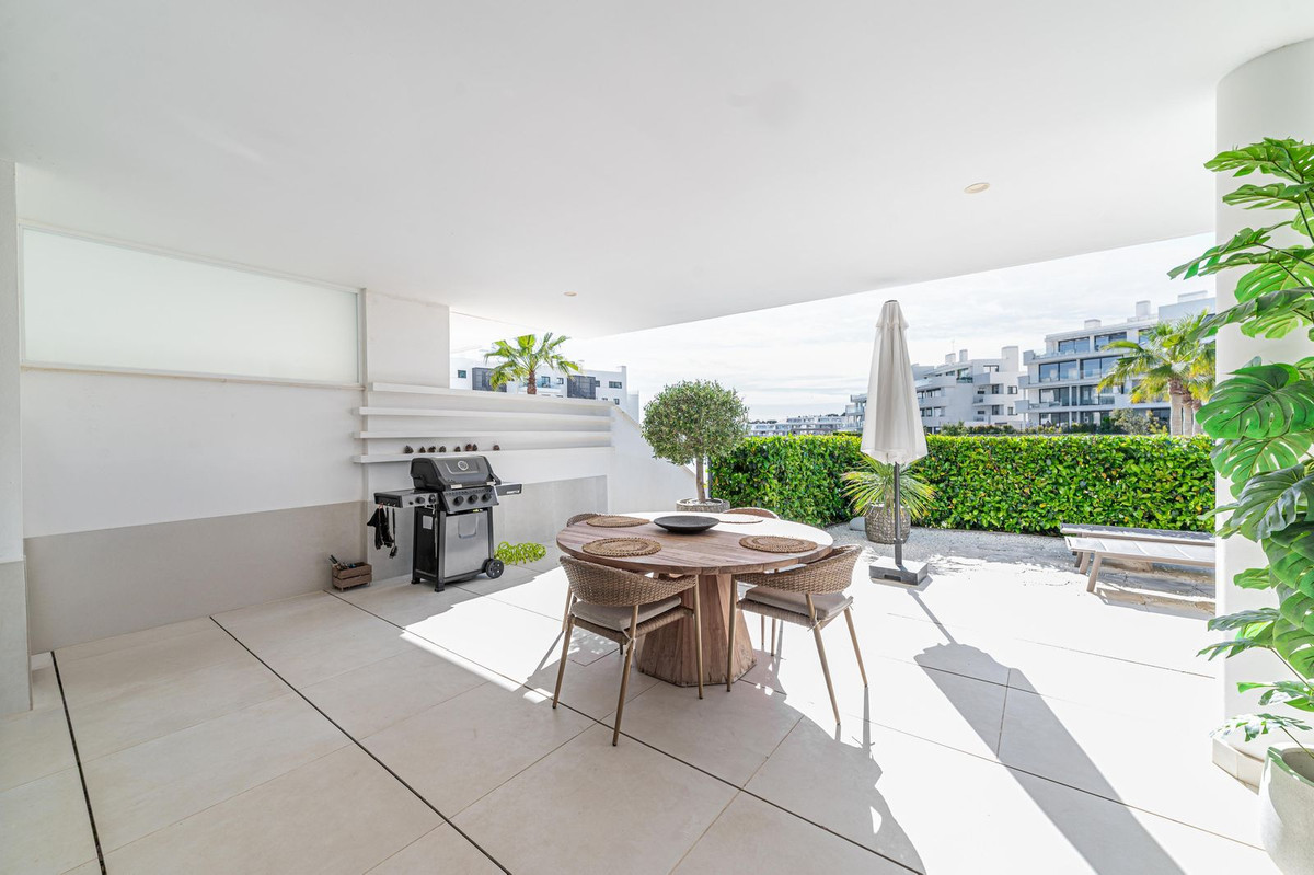 2 Bed Apartment for sale in Higueron Costa Del Sol, Málaga, Spain