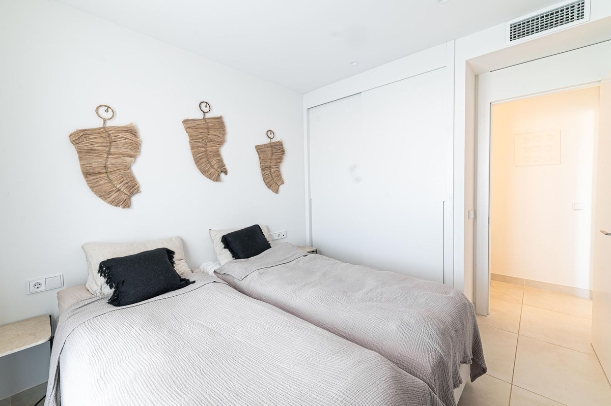 2 Bed Apartment for sale in Higueron Costa Del Sol, Málaga, Spain