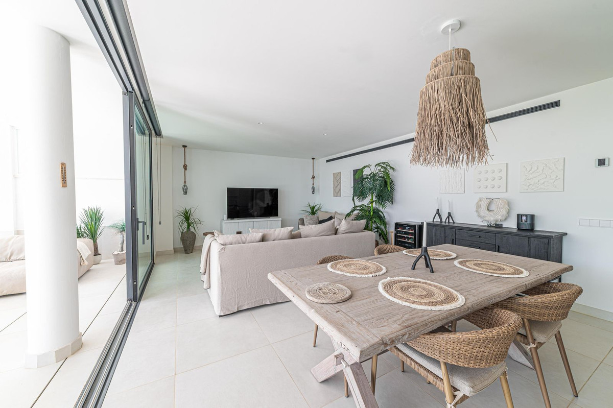 2 Bed Apartment for sale in Higueron Costa Del Sol, Málaga, Spain