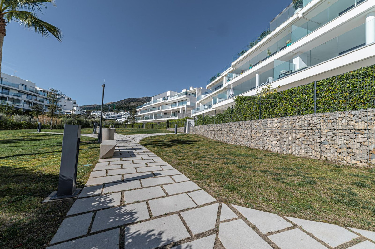 2 Bed Apartment for sale in Higueron Costa Del Sol, Málaga, Spain