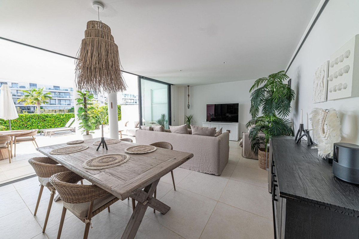 2 Bed Apartment for sale in Higueron Costa Del Sol, Málaga, Spain