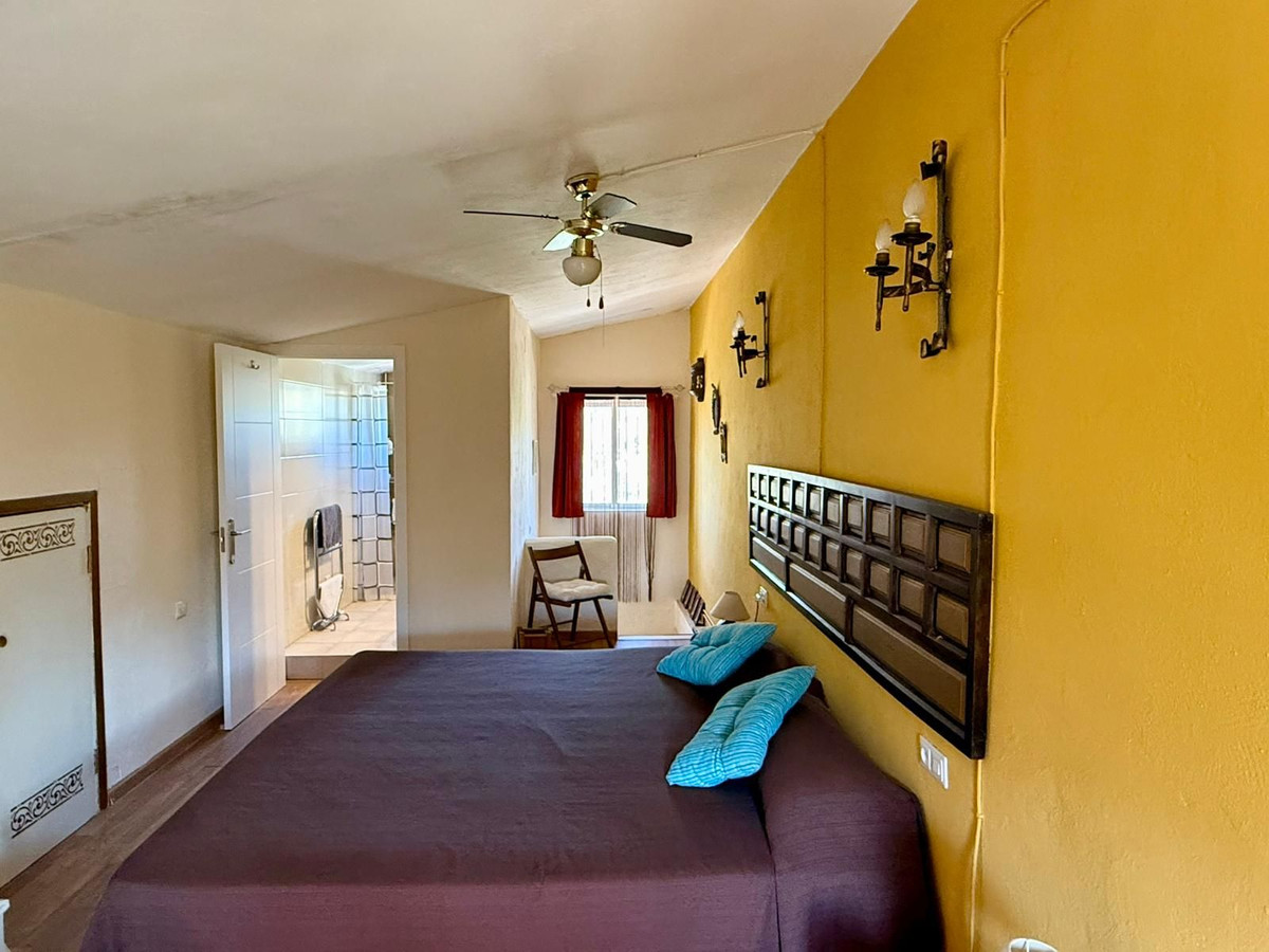 Se vende Villa - Chalet de 3 dormitorios en Costa Del Sol, Málaga, España