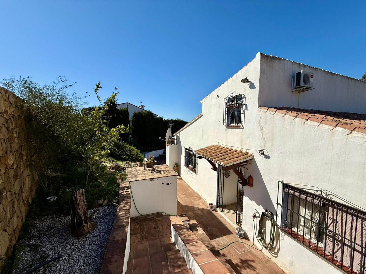 Se vende Villa - Chalet de 3 dormitorios en Costa Del Sol, Málaga, España