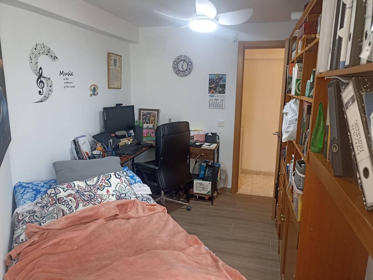 3 Bed Apartment for sale in Fuengirola Costa Del Sol, Málaga, Spain