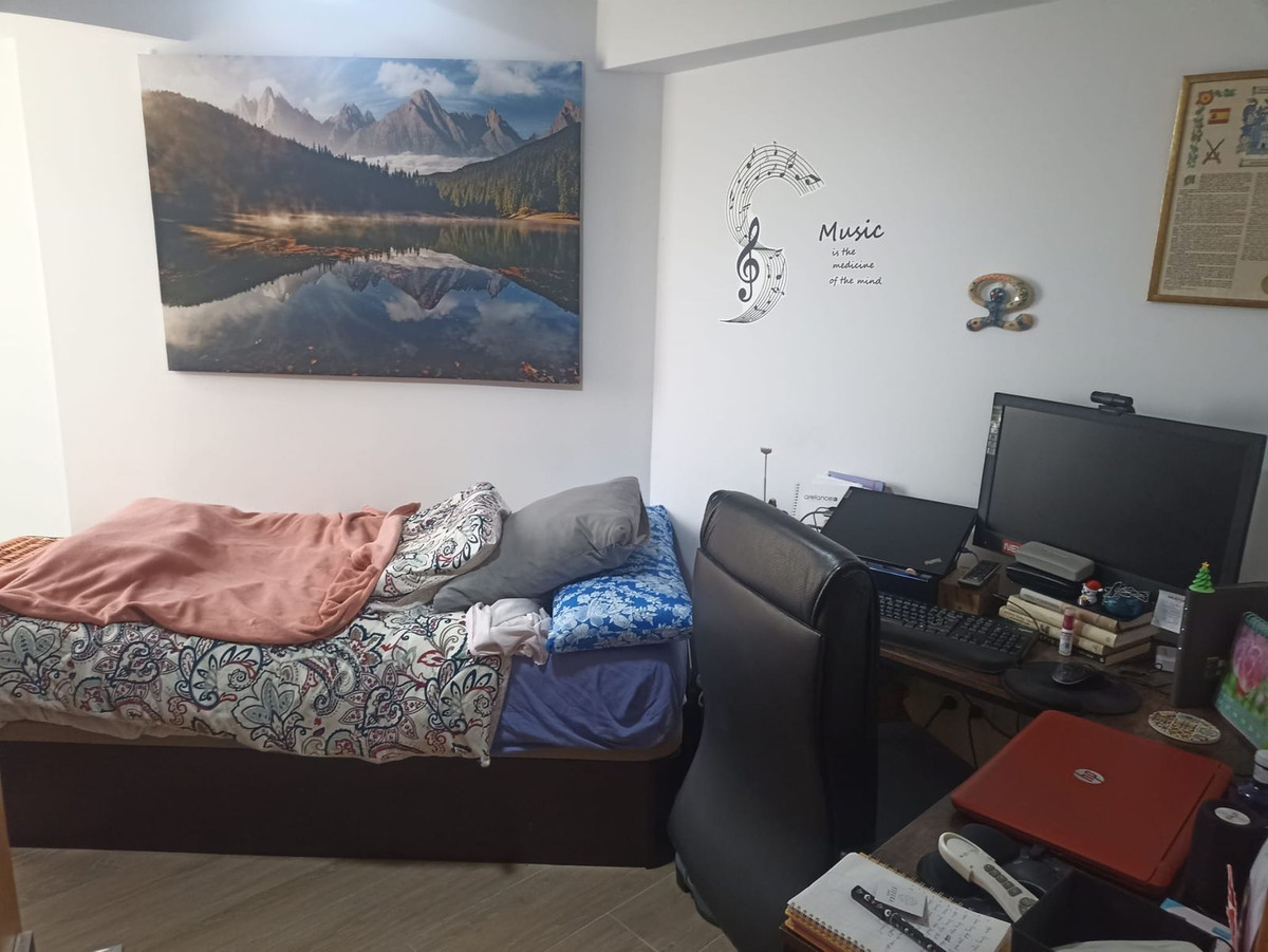 3 Bed Apartment for sale in Fuengirola Costa Del Sol, Málaga, Spain