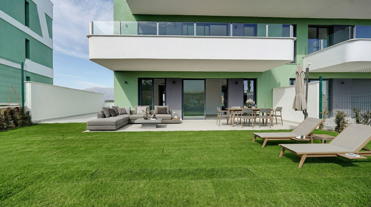 3 Bed Apartment for sale in Mijas Costa Costa Del Sol, Málaga, Spain