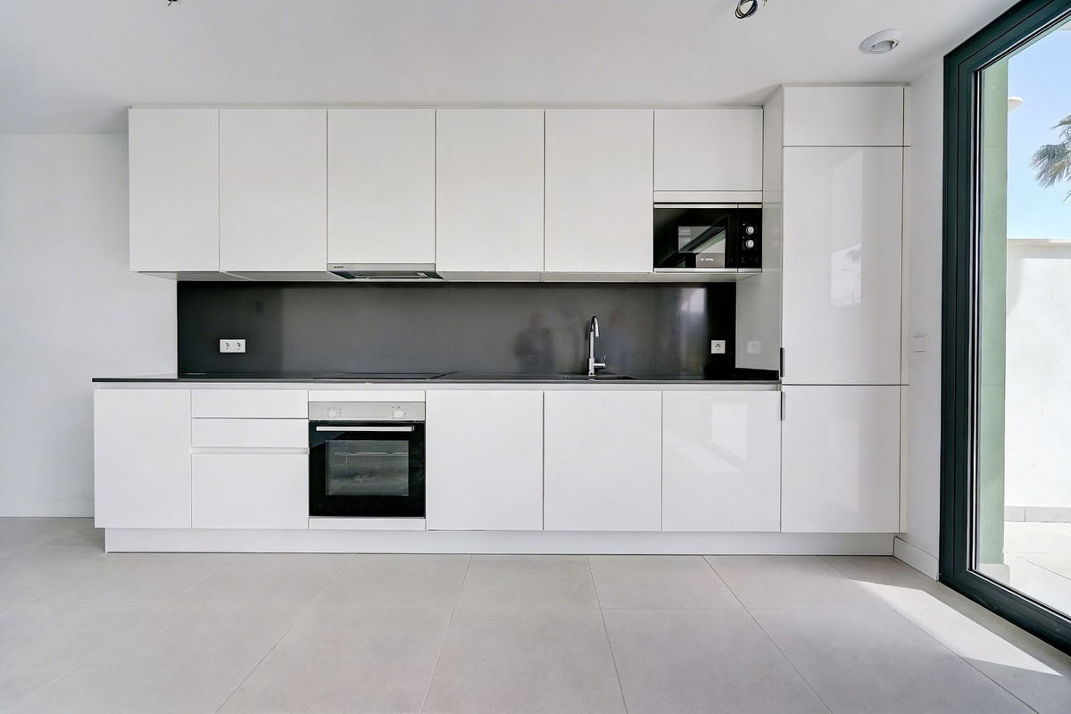 3 Bed Apartment for sale in Mijas Costa Costa Del Sol, Málaga, Spain
