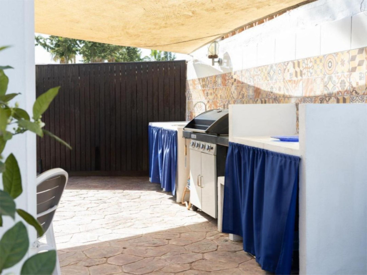 3 Bed Townhouse for sale in Marbella Costa Del Sol, Málaga, Spain