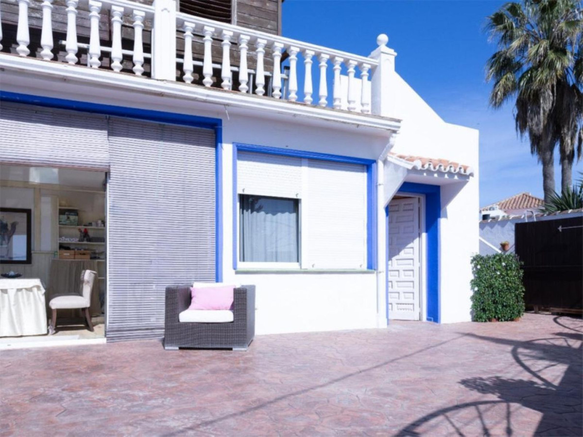 3 Bed Townhouse for sale in Marbella Costa Del Sol, Málaga, Spain