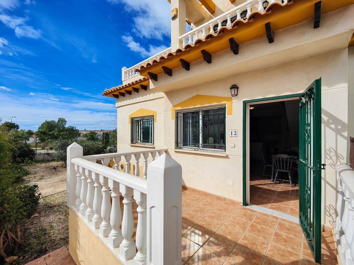 Se vende Adosada de 3 dormitorios en Costa Blanca, Alicante, España