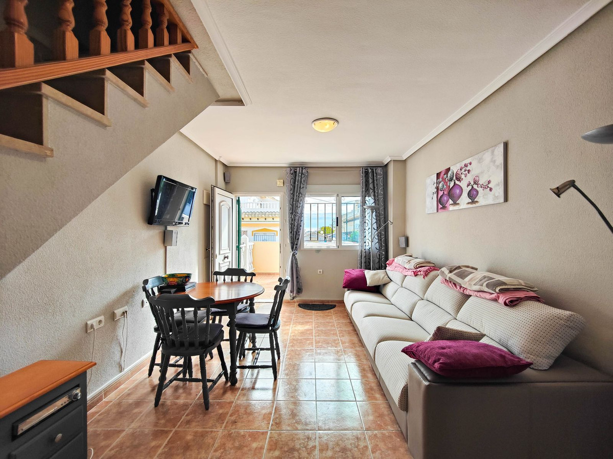 Se vende Adosada de 3 dormitorios en Costa Blanca, Alicante, España