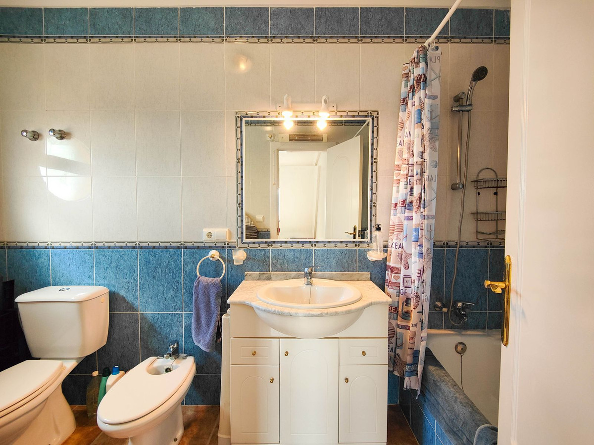 Se vende Adosada de 3 dormitorios en Costa Blanca, Alicante, España