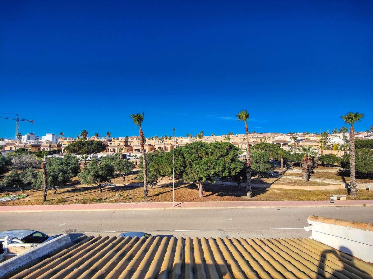 Se vende Villa - Chalet de 2 dormitorios en Costa Blanca, Alicante, España