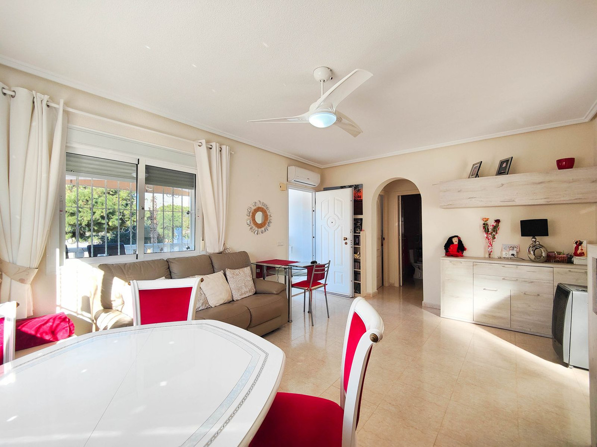 Se vende Villa - Chalet de 2 dormitorios en Costa Blanca, Alicante, España