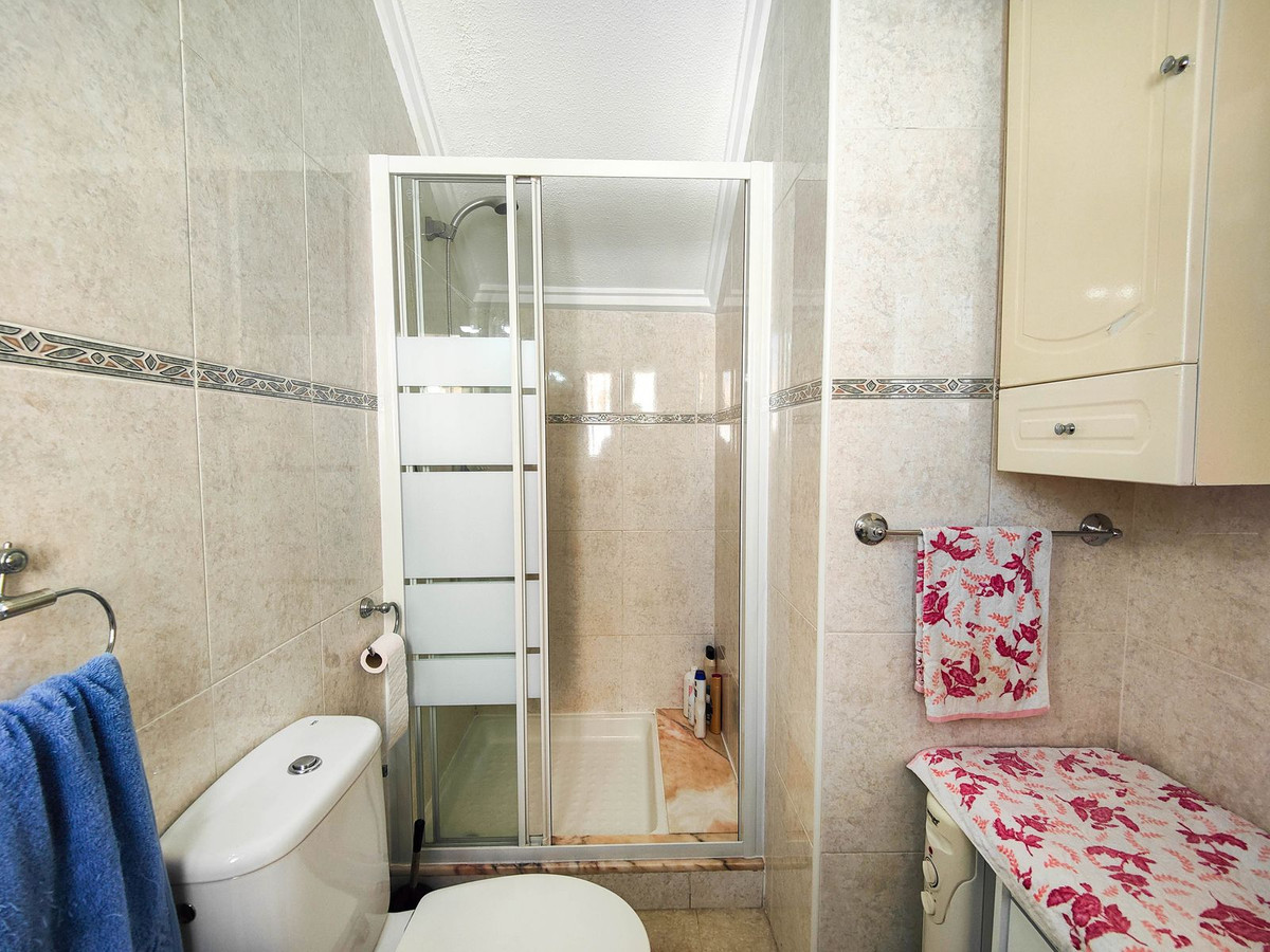 Se vende Villa - Chalet de 2 dormitorios en Costa Blanca, Alicante, España