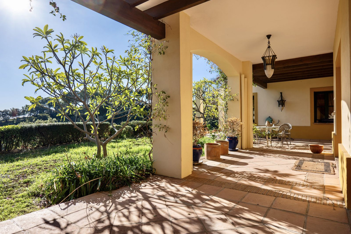 Se vende Villa - Chalet de 6 dormitorios en Costa Del Sol, Málaga, España